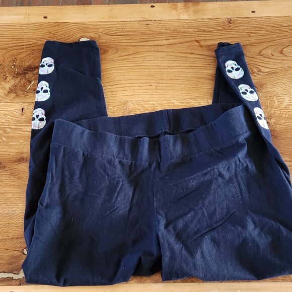 Torrid Cropped Tie Dye Skull Leggings - Picture 4 of 5